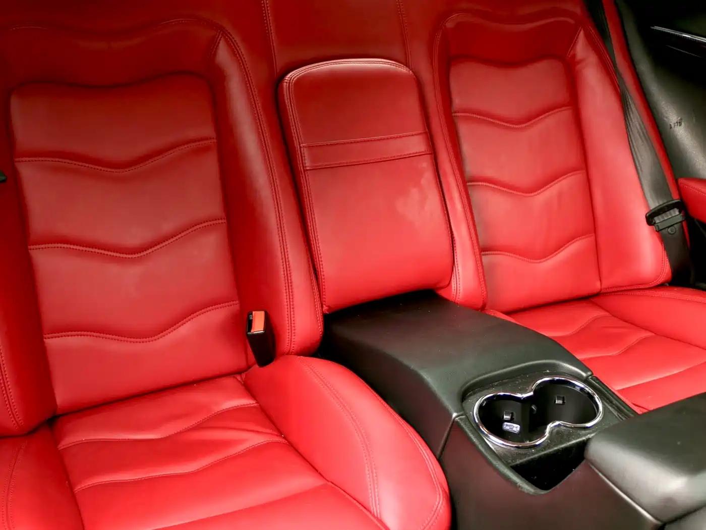 Maserati GranTurismo 2017 2007 4.2L Standard