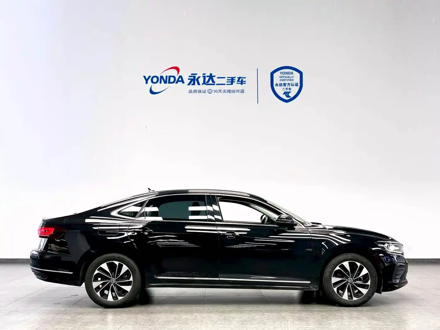 Volkswagen Passat 2024 280TSI Elite Edition фото 8