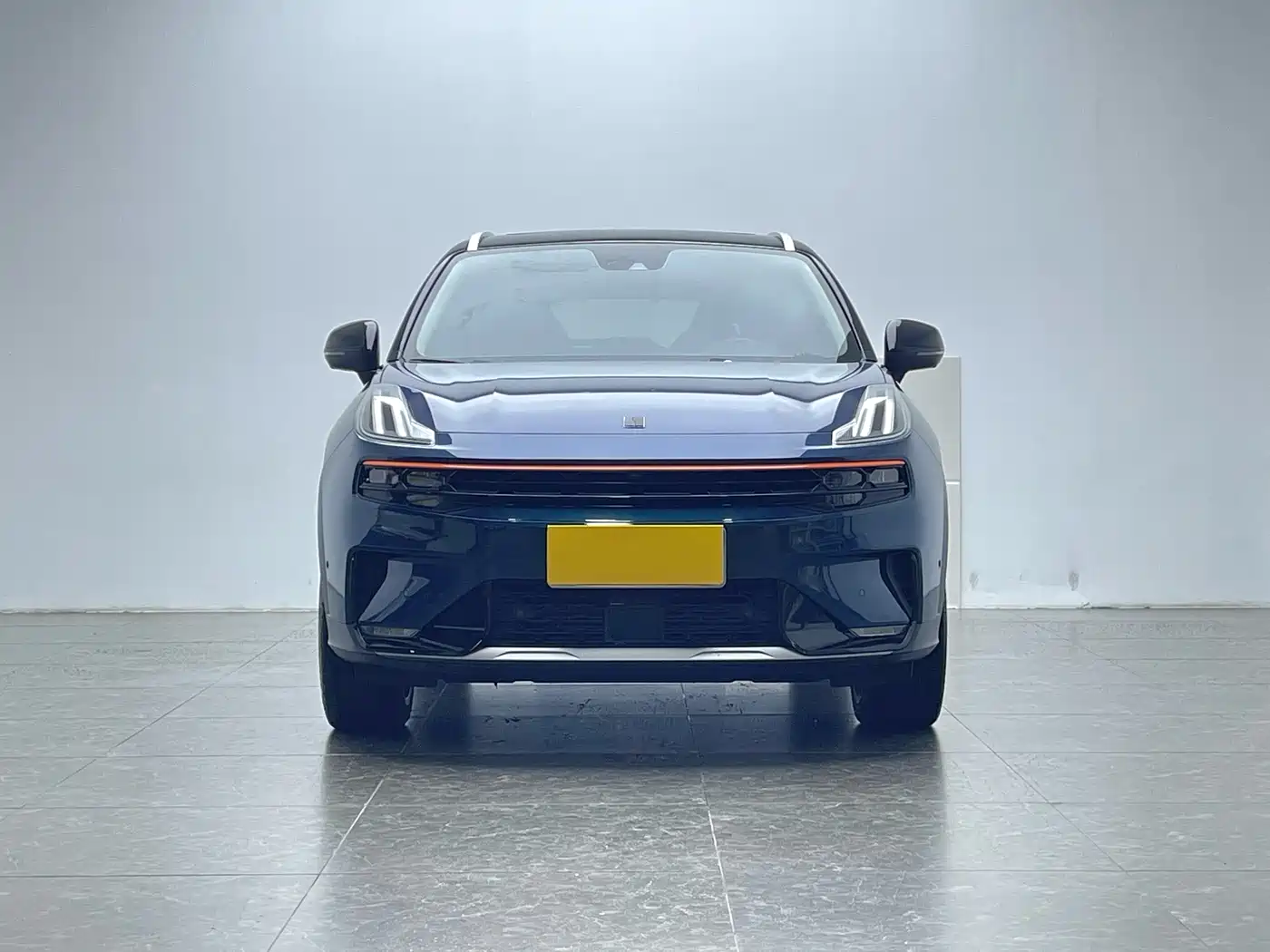 Lynk & Co 06 2020 1.5T Halo фото 2