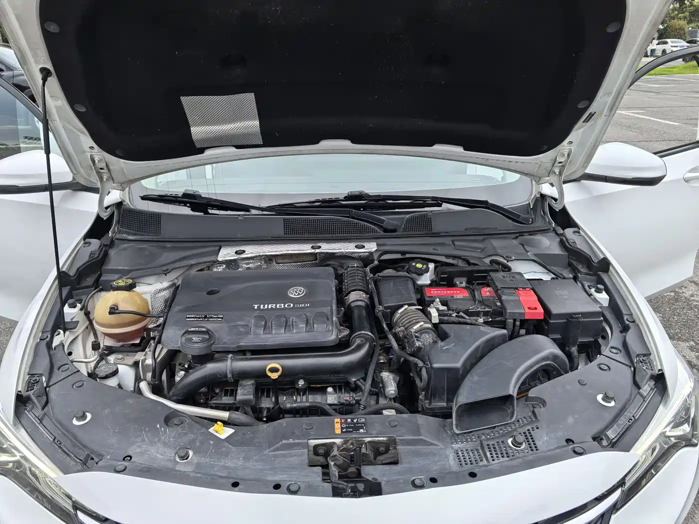 Фото 27 - Buick Verano