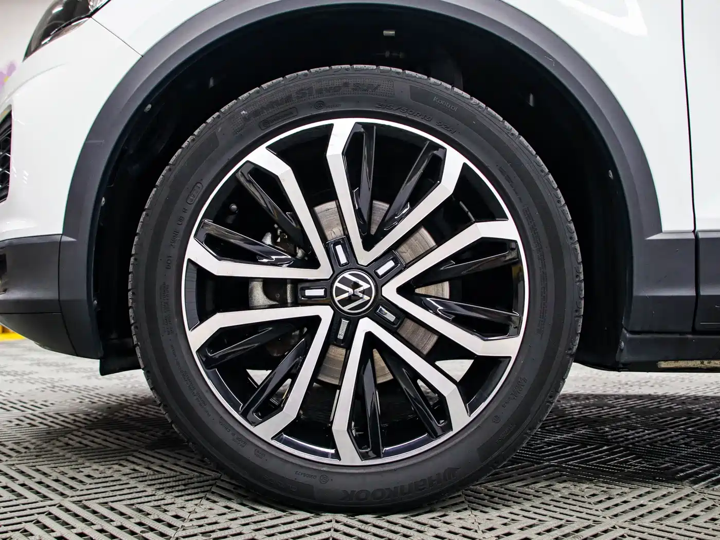 Volkswagen T-ROC 2022 280TSI DSG 2WD Elite PLUS фото 20