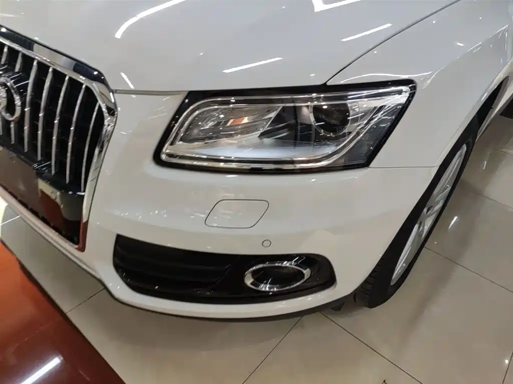 Audi Q5 2016 40 TFSI Technology Model фото 24