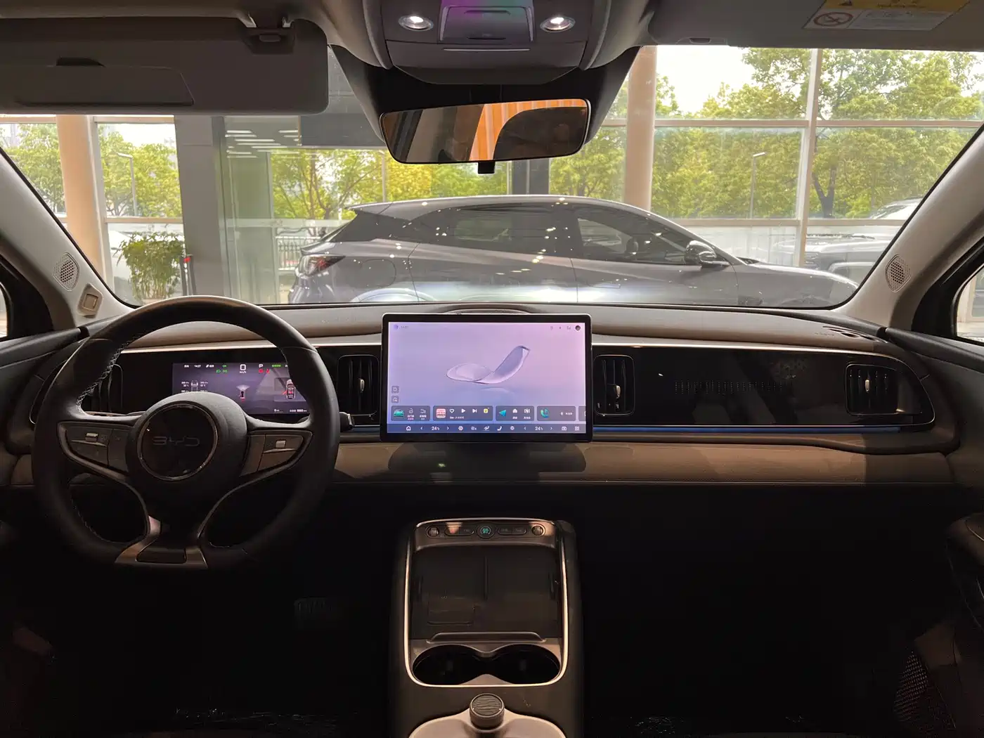 BYD Hai Shi 05 EV 2025 520KM Flagship Smart Navigation Edition фото 6