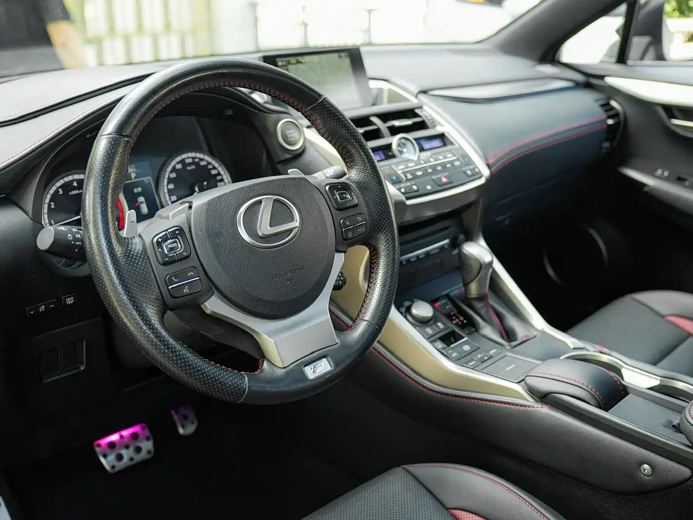 Lexus NX 2015 200t AWD F SPORT фото 10