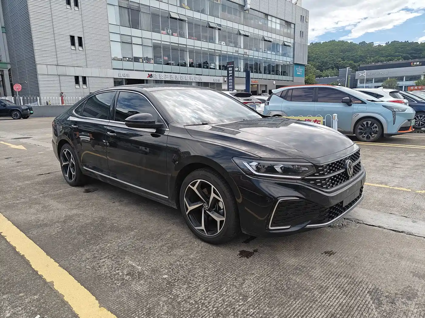 Volkswagen Passat 2026 2026 Outstanding Edition 380TSI Starlight Dragon Soaring Version