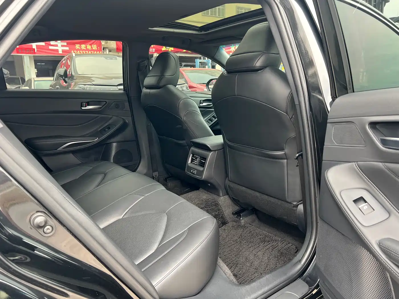 Toyota Avalon 2019 2.0L Luxury Edition (China VI) фото 24