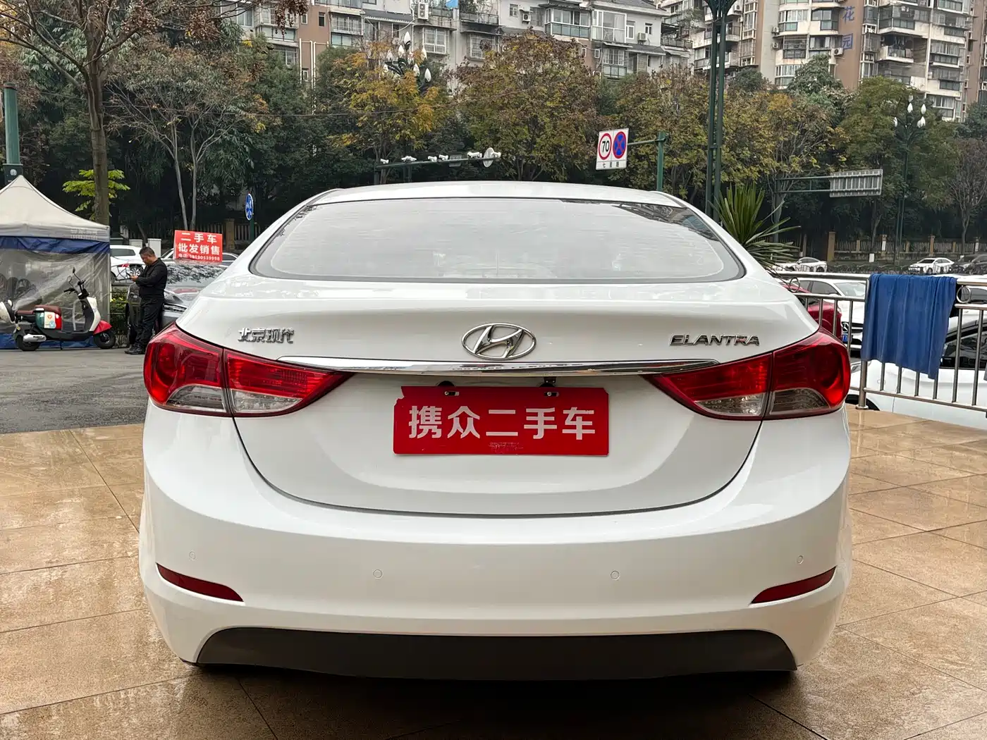 Hyundai Langdong 2012 1.6L Automatic Fashion фото 13
