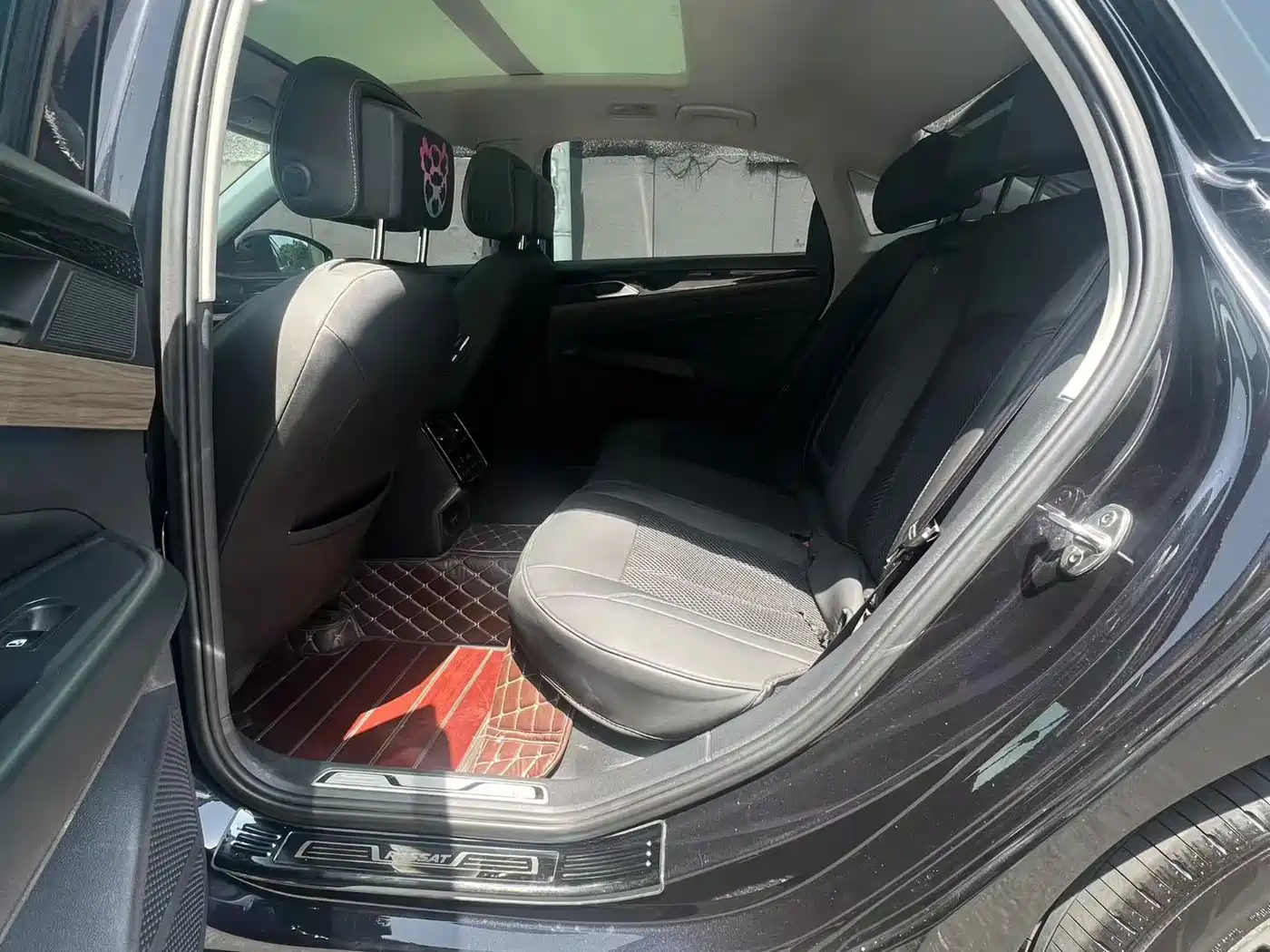 Volkswagen Passat 2019 Model 380TSI Premium Edition China VI фото 6