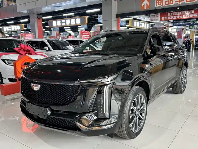 CADILLAC XT5