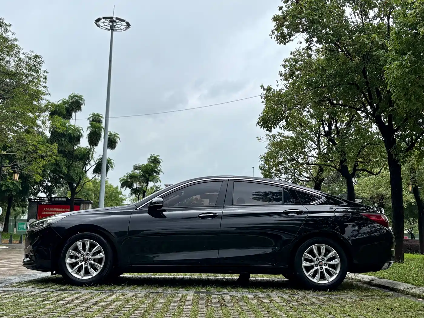 Hongqi H5 2019 30TD Style Edition фото 6