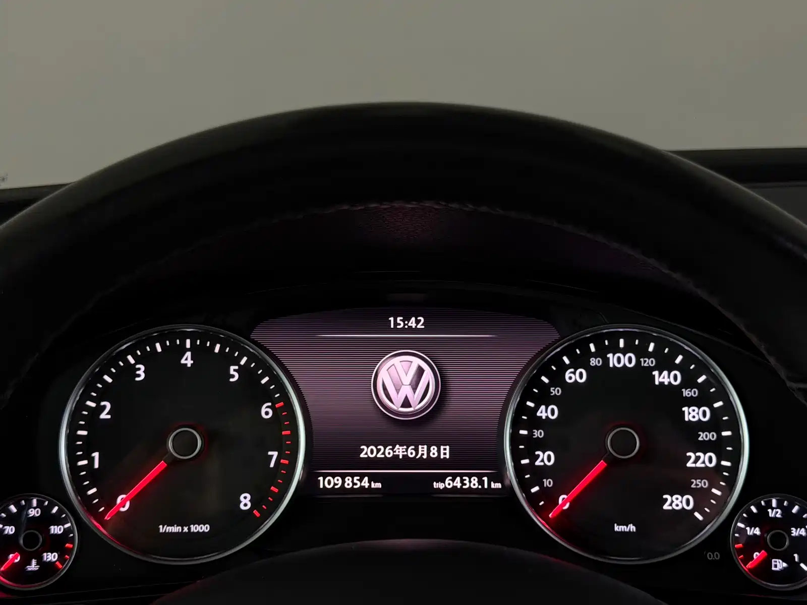 Фото 11 - Volkswagen Touareg