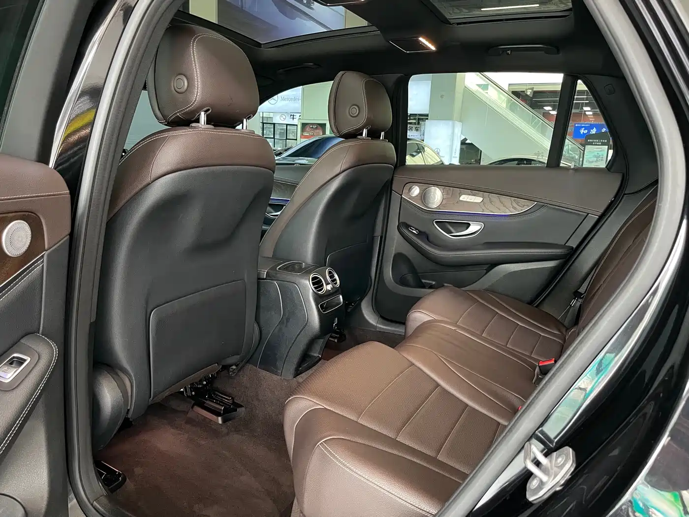 Mercedes-Benz GLC 2020 GLC 260 L 4MATIC Luxury фото 9