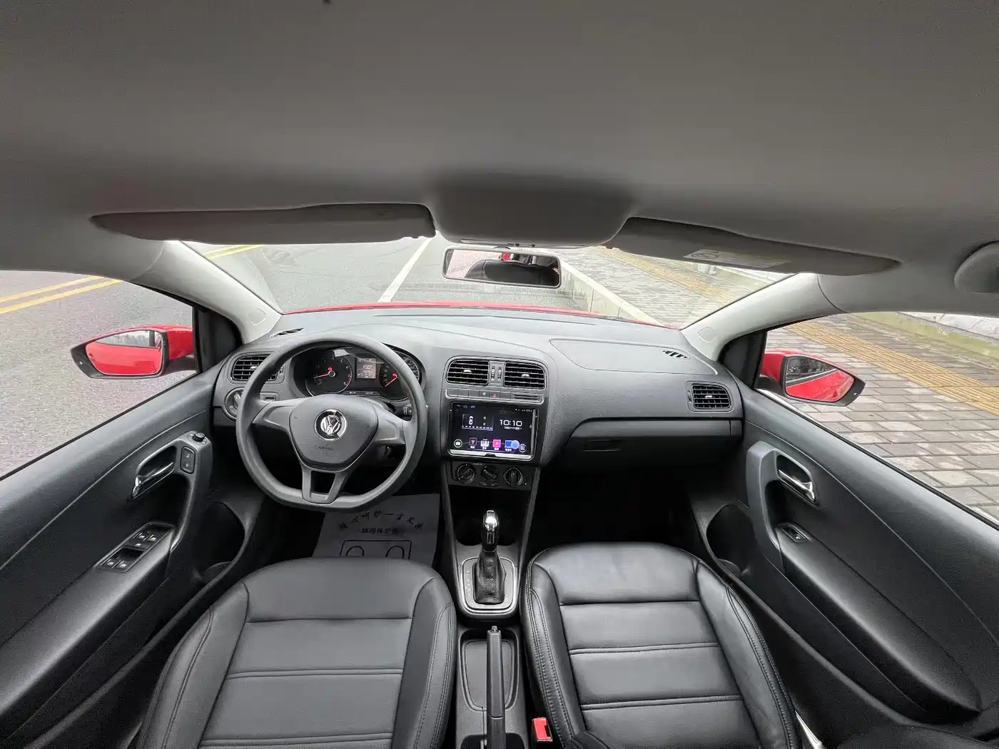 Volkswagen Polo 2016 1.4L Automatic Trend фото 4