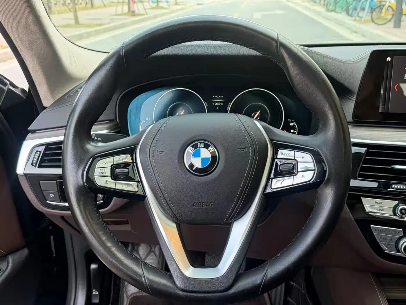 BMW 5 SERIES NEW ENERGY