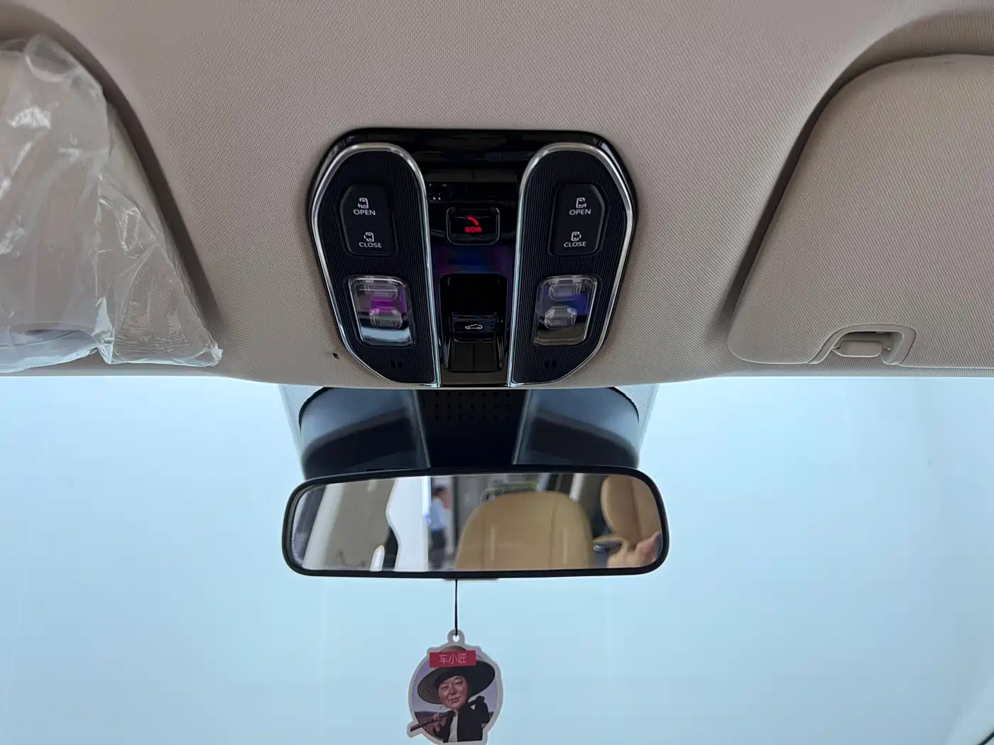 GAC Trumpchi Trumpchi E8 NEV 2024 Model 150km MAX+ фото 26