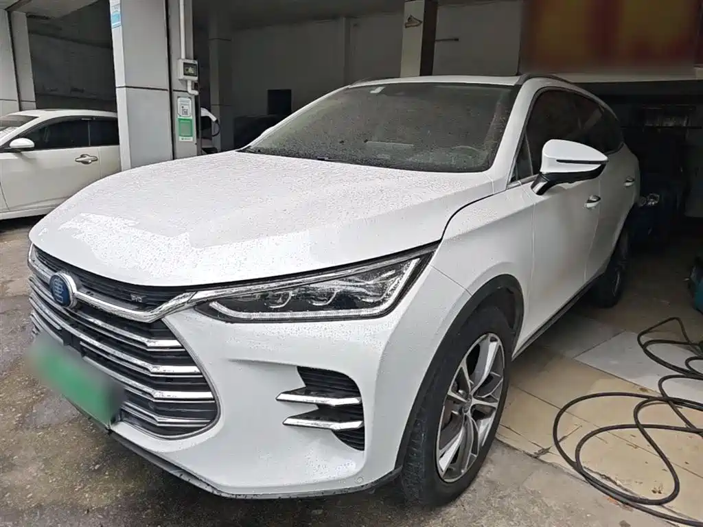 BYD Tang New Energy 2018 DM 2.0T AWD Smart Connection Enjoy Edition 7-Seater China V фото 2