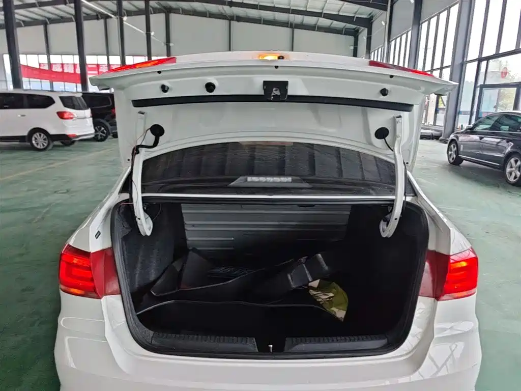Volkswagen Santana 2021 1.5L Automatic Trend Edition фото 19