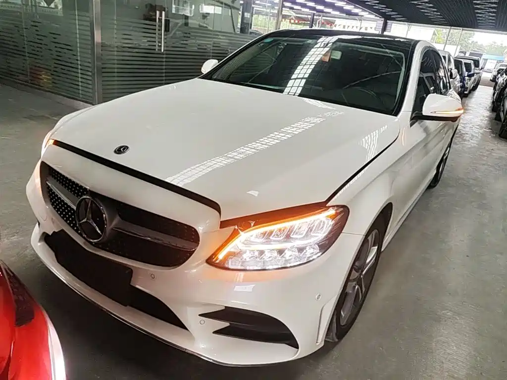 Mercedes-Benz C-Class 2019 C 260 L Sport фото 2