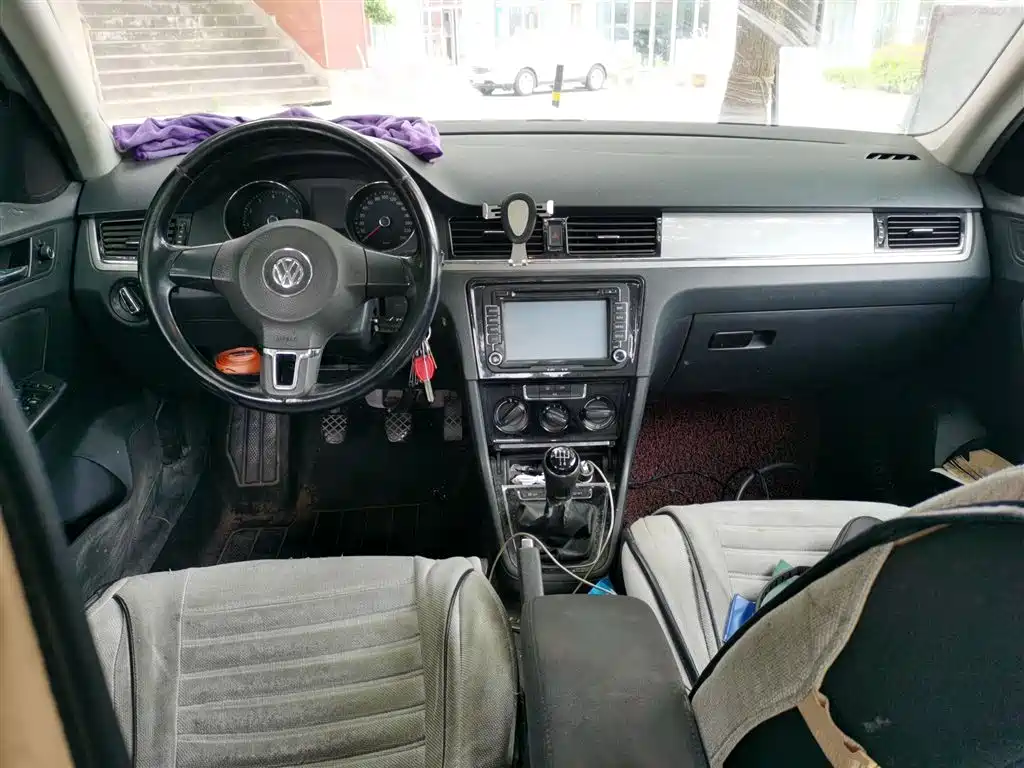 Volkswagen Bora 2015 Quality Edition 1.6L Manual Fashion фото 5