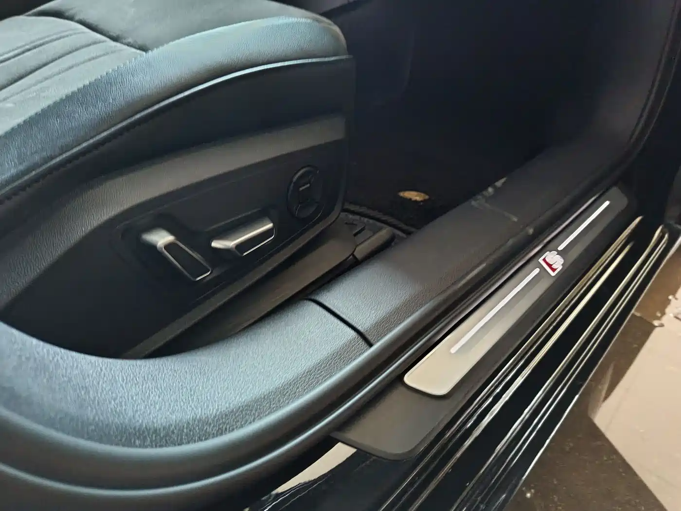 Audi A6L 2024 45 TFSI Premium Dynamic фото 16