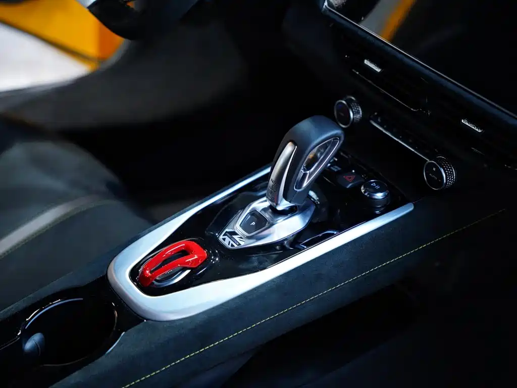 Lotus EMIRA 2024 2021 2.0T DCT First Edition