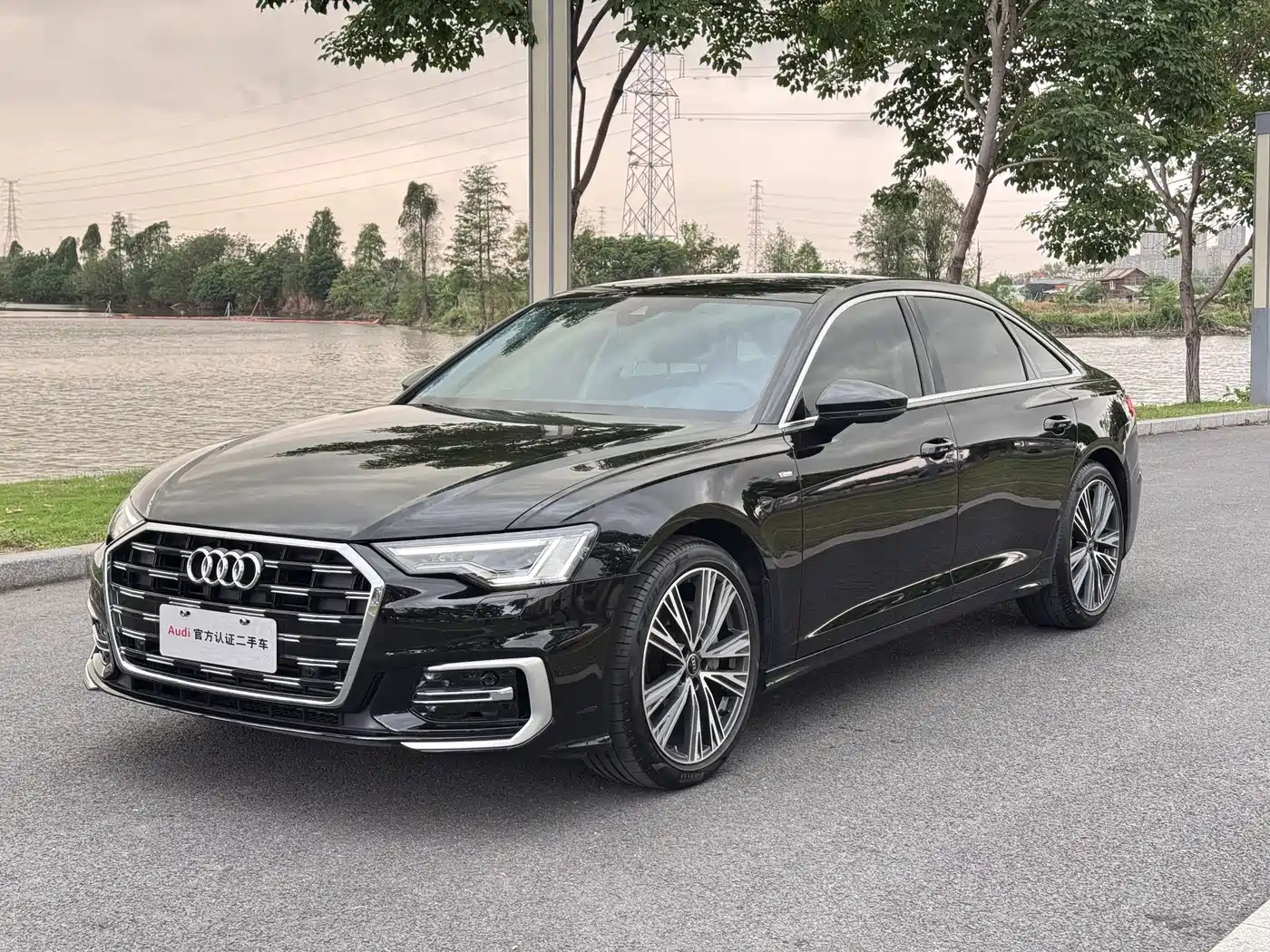 Audi A6L 2024 45 TFSI Premium Dynamic