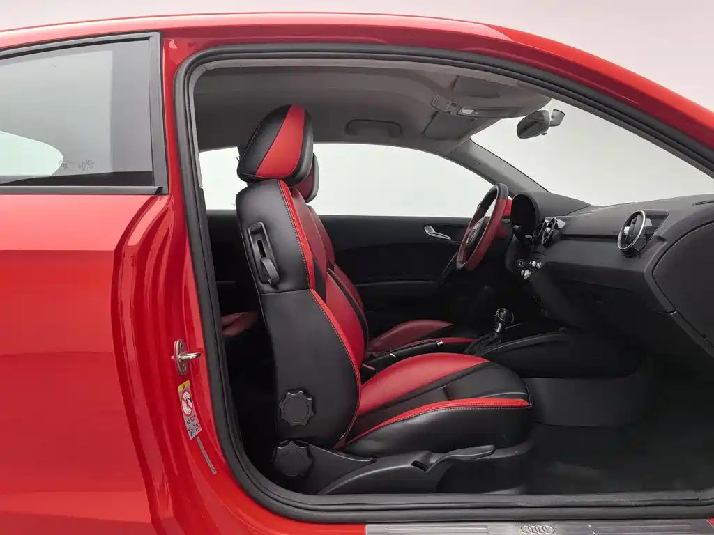 Audi A1 2016 2014 30 TFSI Fashion