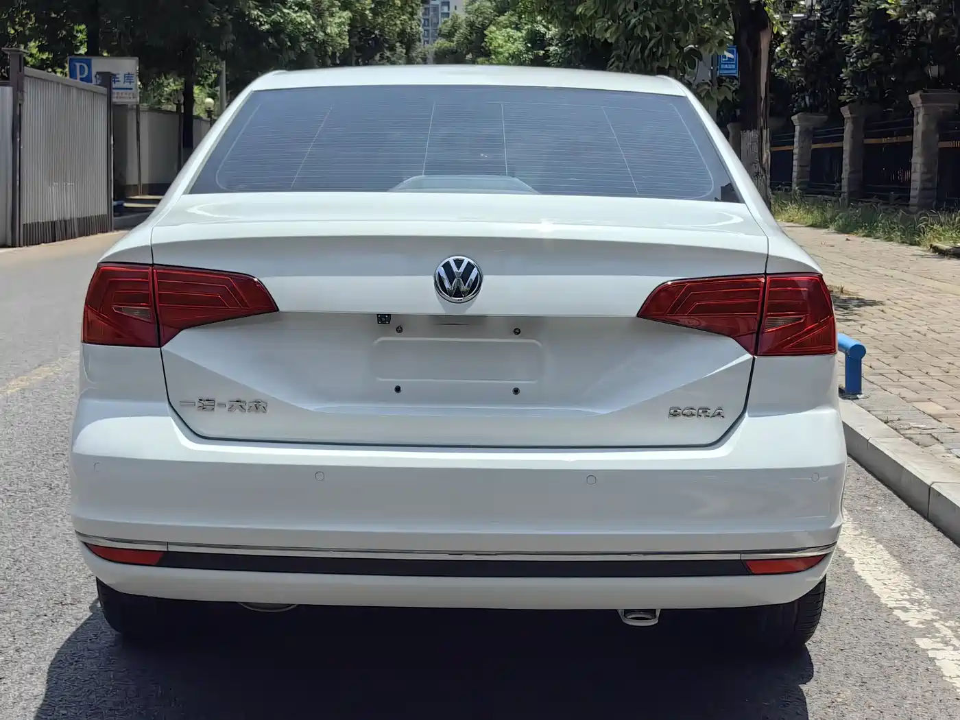 Volkswagen Bora 2016 Model 1.6L Automatic Comfort фото 6