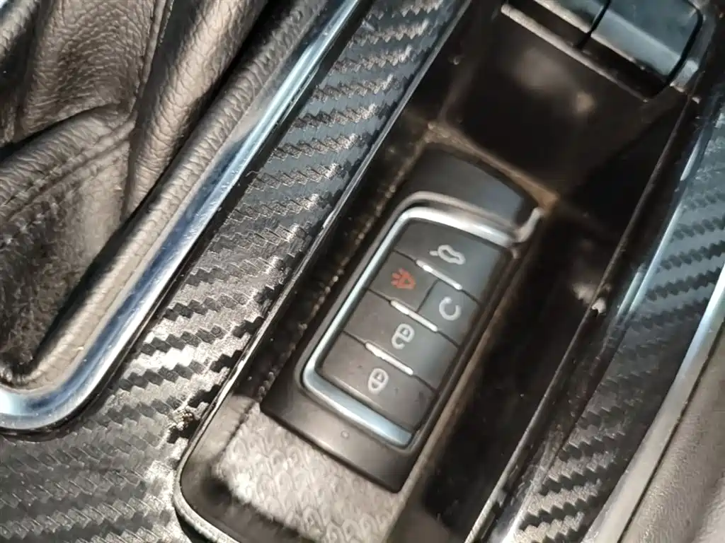 GAC Trumpchi Trumpchi GS8 2017 320T 2WD Luxury Smart Connect (7-seater) фото 9