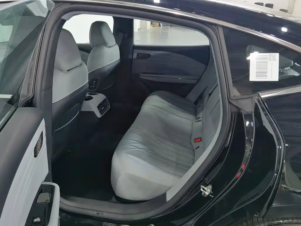 Geely Galaxy Galaxy E8 2025 2025 575km Voyage Smart Drive Edition
