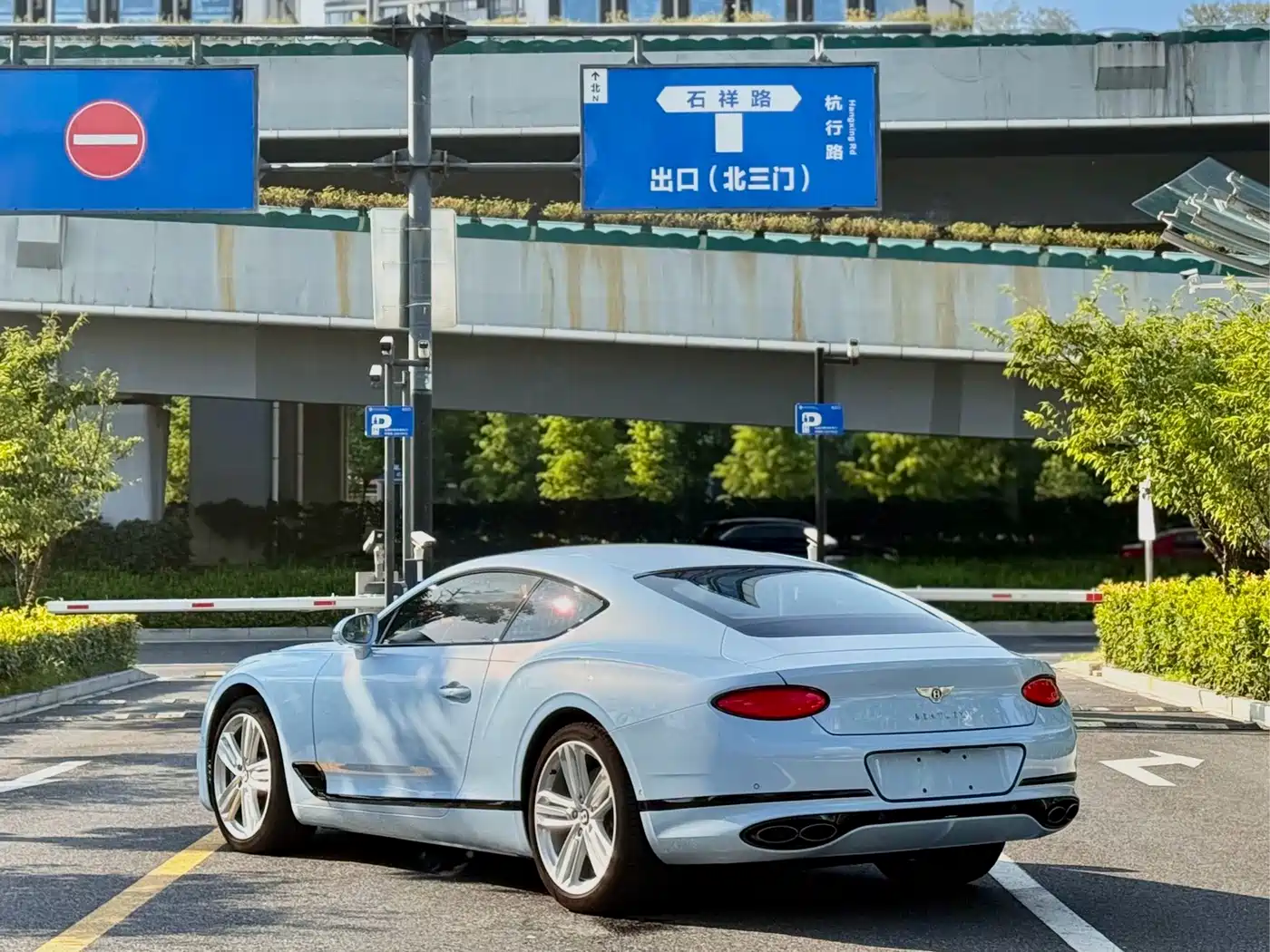 Bentley Continental 2023 2022 4.0T GT V8