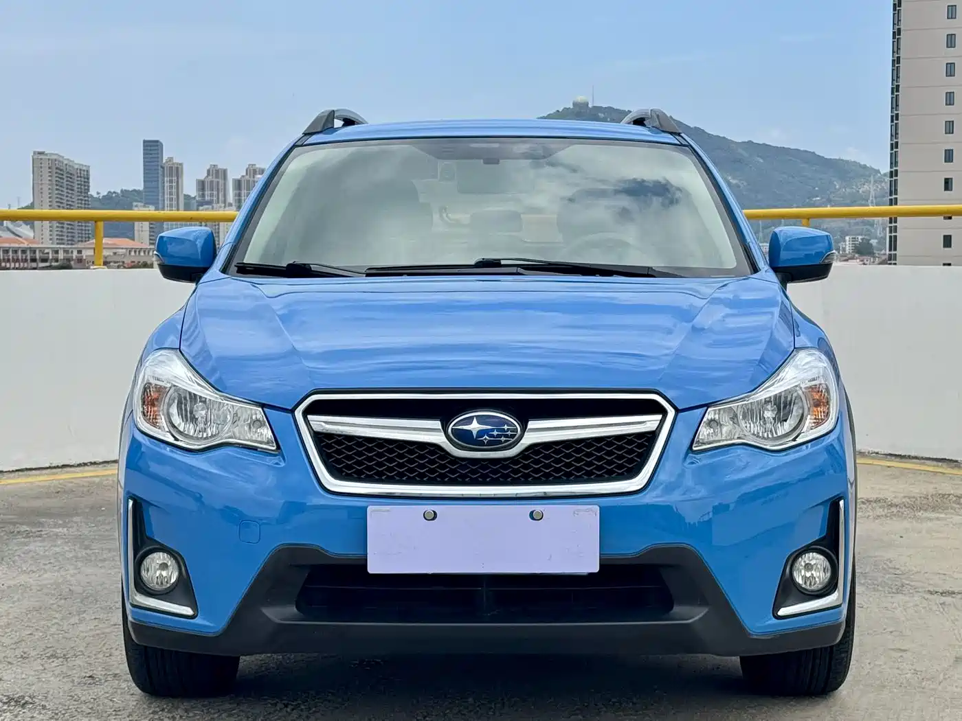 Subaru XV 2016 Model 2.0i Progressive Edition фото 2