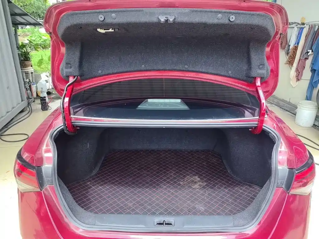 Nissan SYLPHY, миниатюра 19