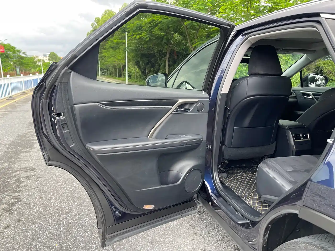 Lexus RX 2020 Facelift 300 2WD Elite Edition фото 28