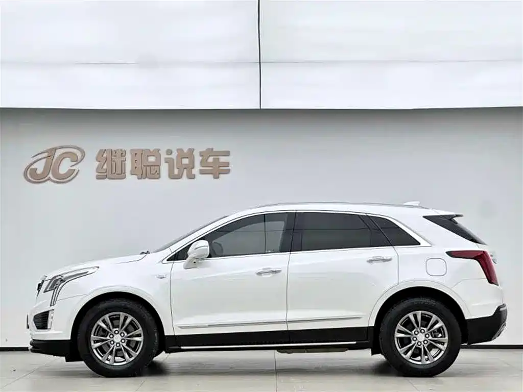 Cadillac XT5 2020 28T Luxury Model фото 3
