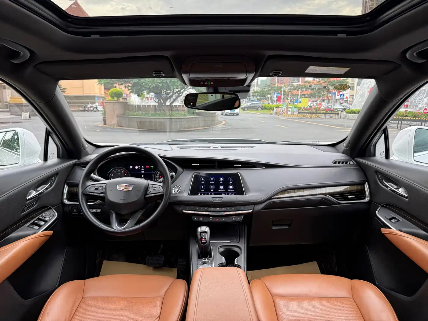 Cadillac XT4 2019 2018 28T AWD Platinum Edition