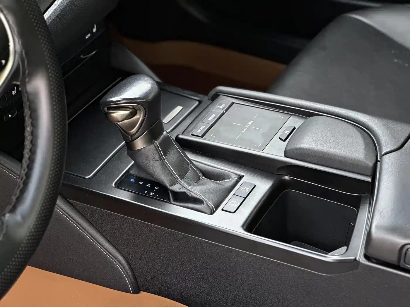 Lexus ES 2020 200 Excellence фото 7