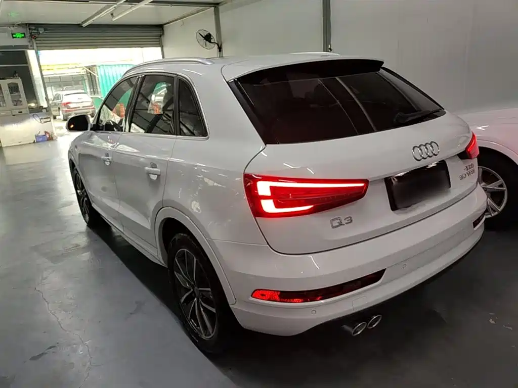 Audi Q3 2018 30th Anniversary Edition 30 TFSI Fashion фото 5