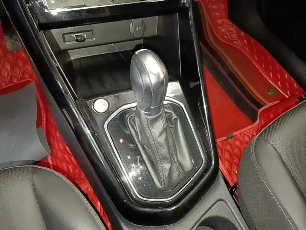 Фото 14 - Jetta VS5