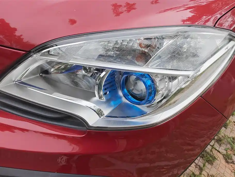 Buick Encore 2015 1.4T Manual 2WD Urban Progressive фото 5