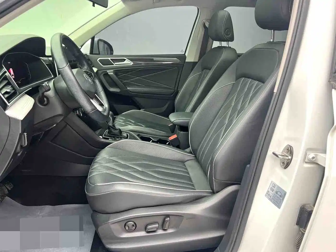 Volkswagen Tiguan L 2023 280TSI 2WD Trend Limited Edition фото 7