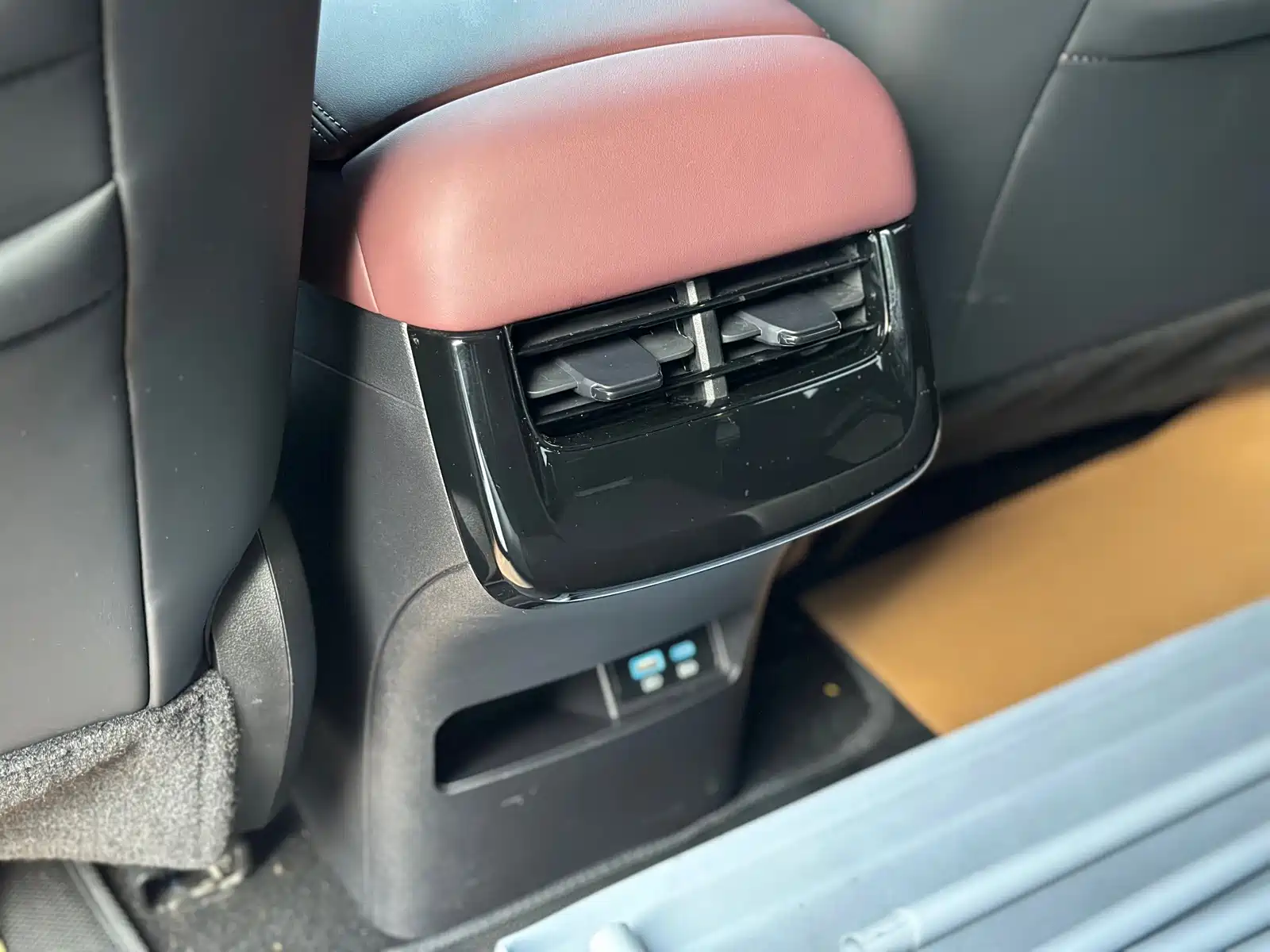 Фото 9 - BYD Seal 07 DM-i