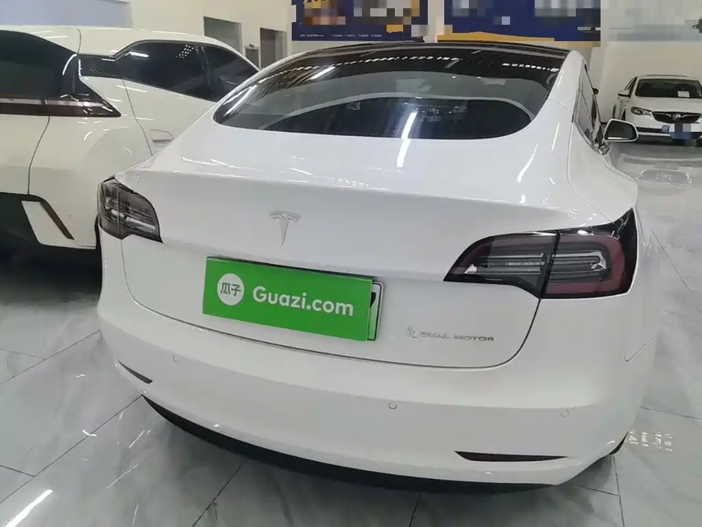Tesla Model 3 (Import) 2020 2019 Long Range All-Wheel Drive Edition