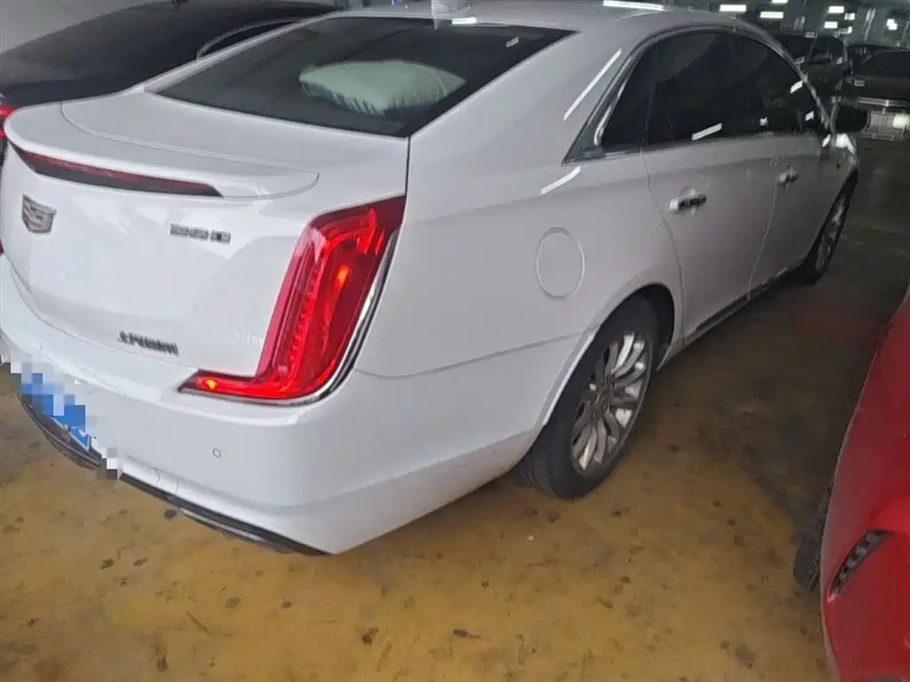 Cadillac XTS 2018 28T Technology фото 8