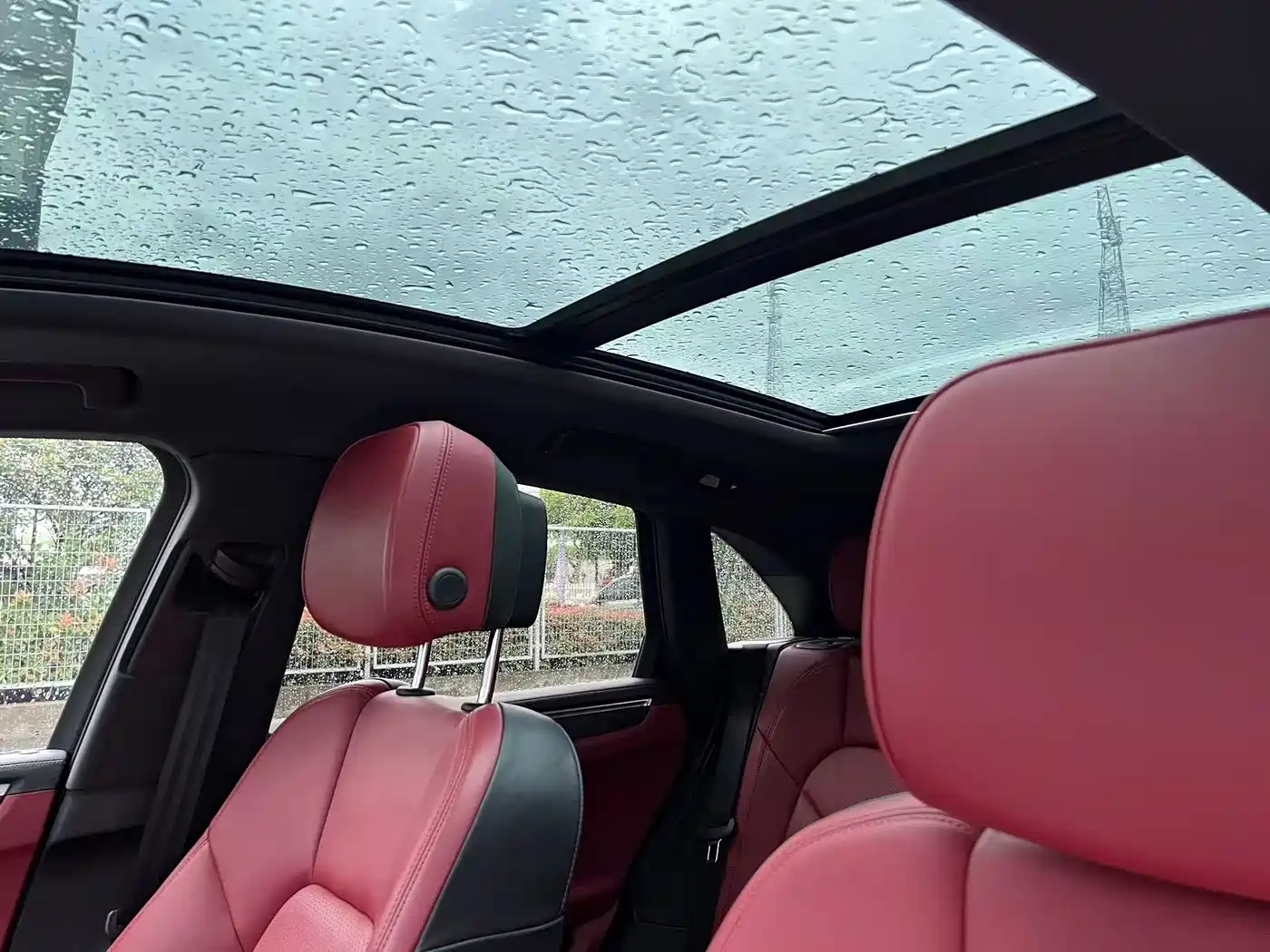Porsche Macan 2023 Macan 2.0T фото 13