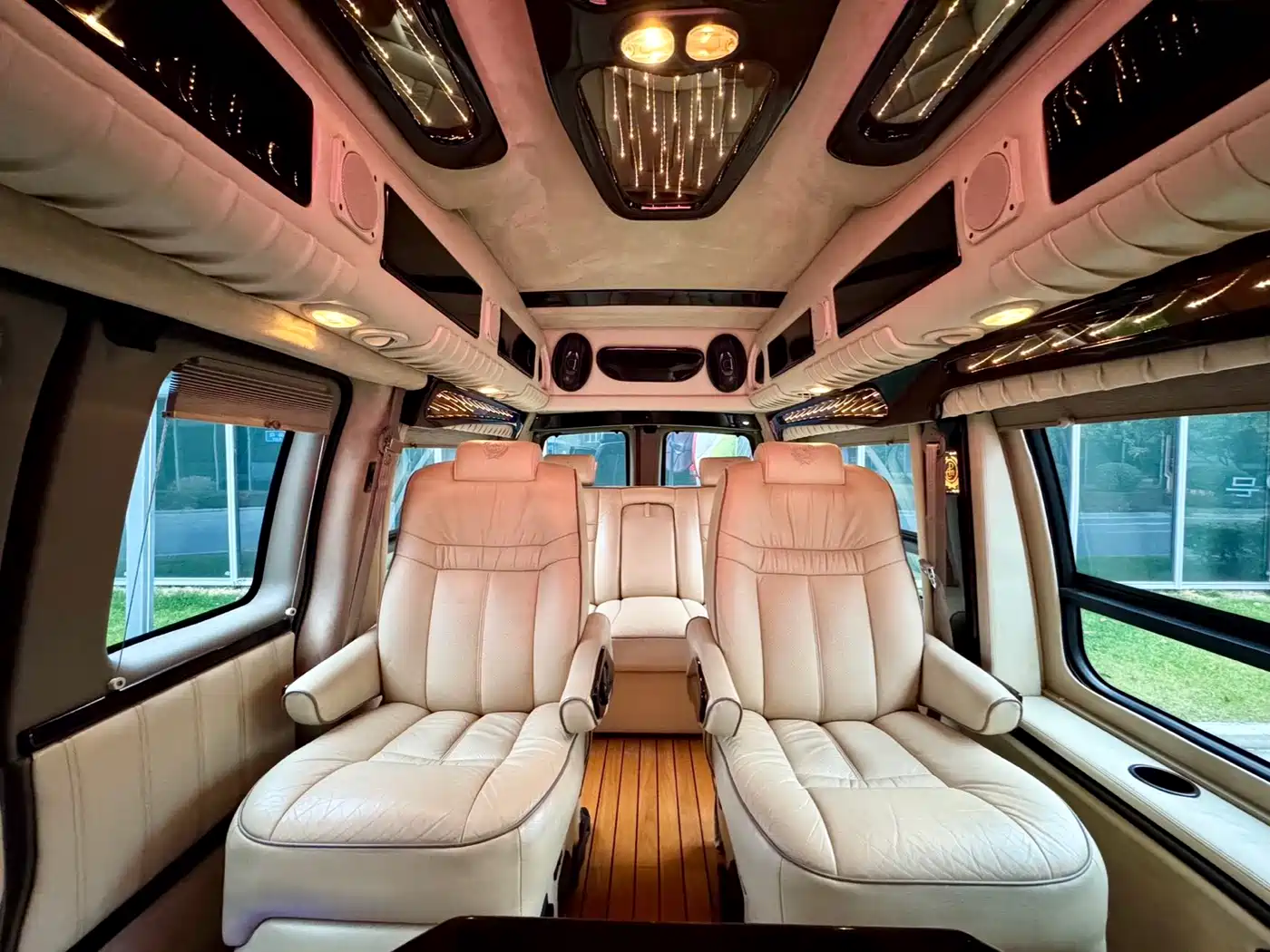 GMC Savana 2011 2011 5.3L Business Star 7-Seater