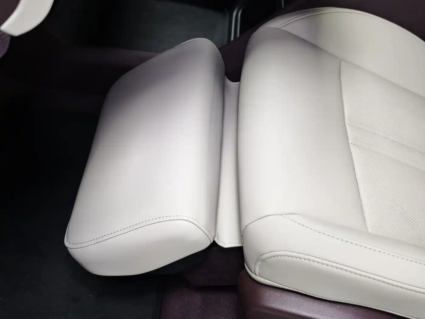 Xiaomi Auto Xiaomi YU7 2025 Extended Range RWD Edition фото 20