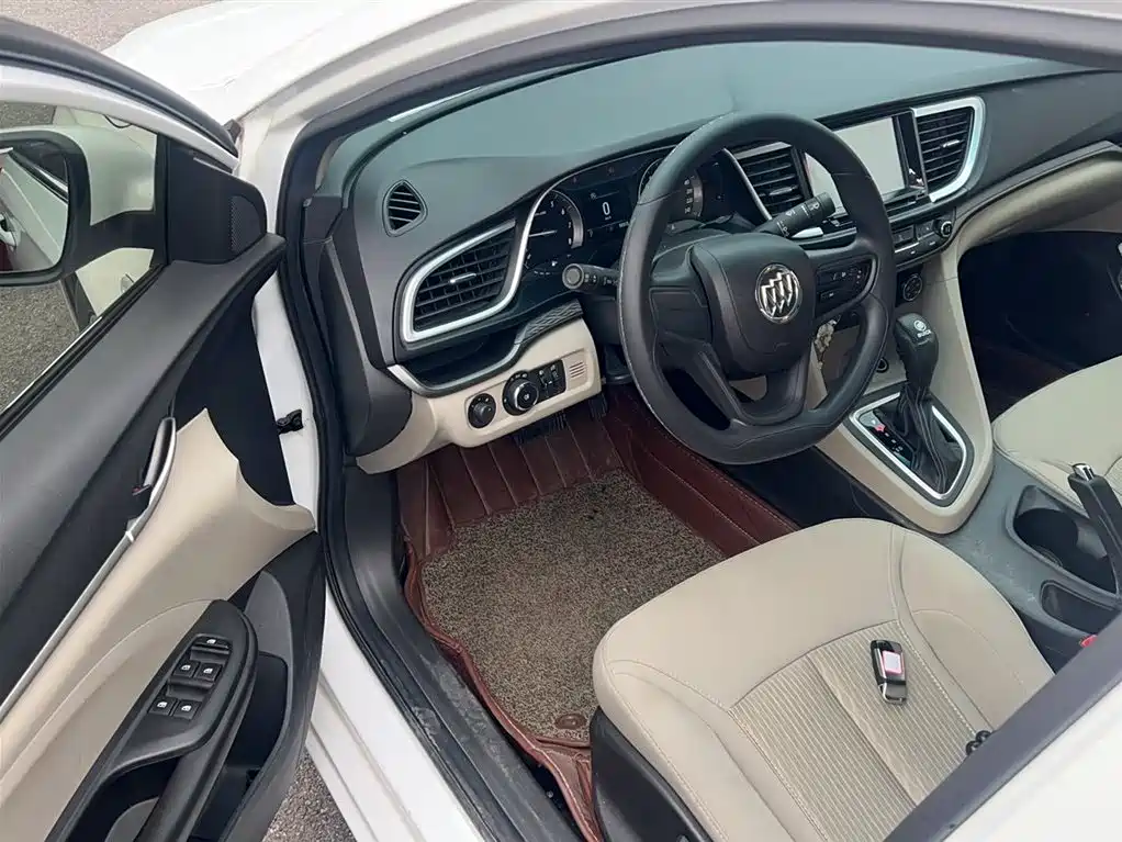 Buick Excelle 2015 18T Dual-Clutch Elite фото 11