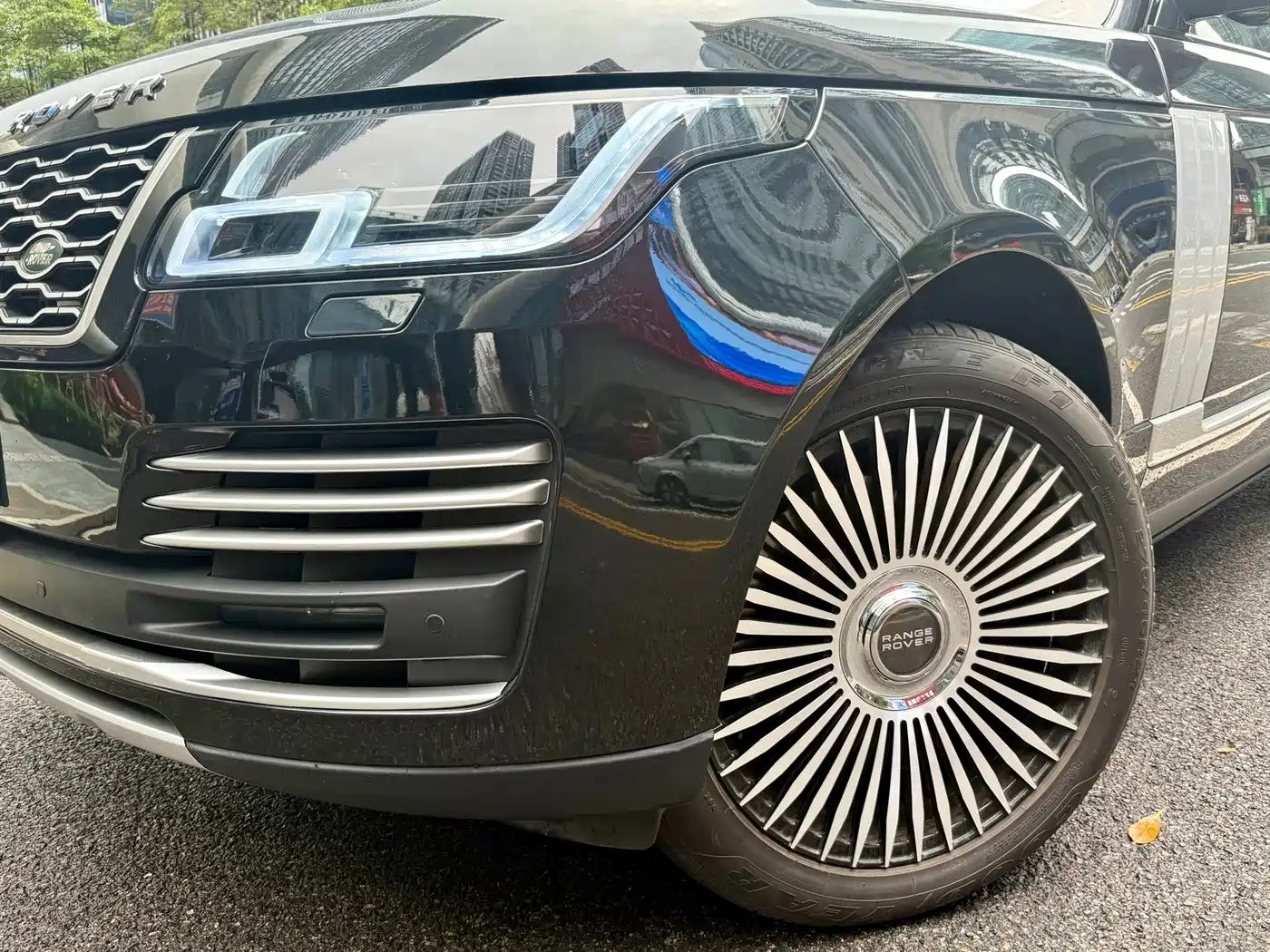 Land Rover Range Rover фото 16