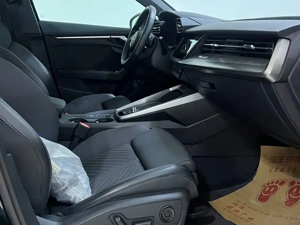 Audi A3 2023 Sportback 35 TFSI Fashion Elegance фото 11